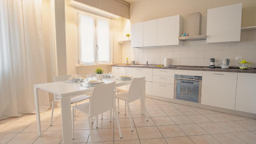 Sweet Lake Apartment - Italian Homing - 5