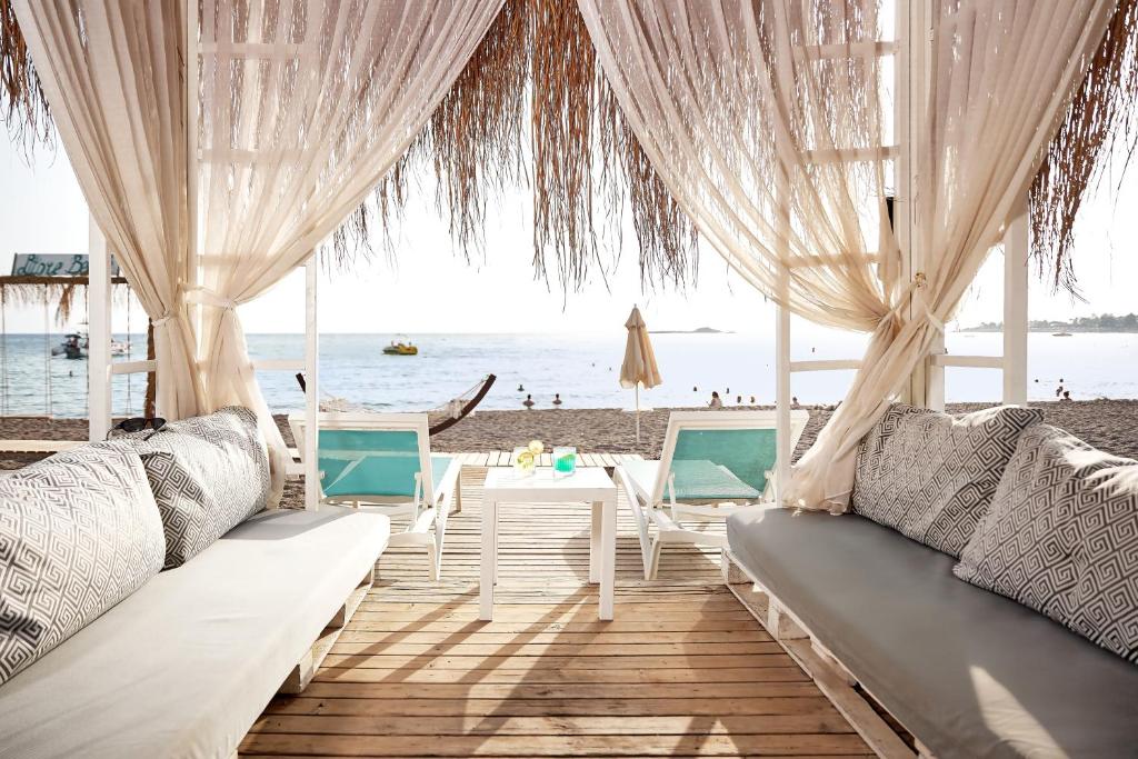 Litore Resort Hotel - All Inclusive ビーチ