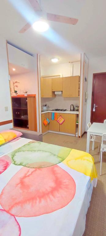 Two-room apartment 150 meters from the sea with umbrella and sunbeds! - 4