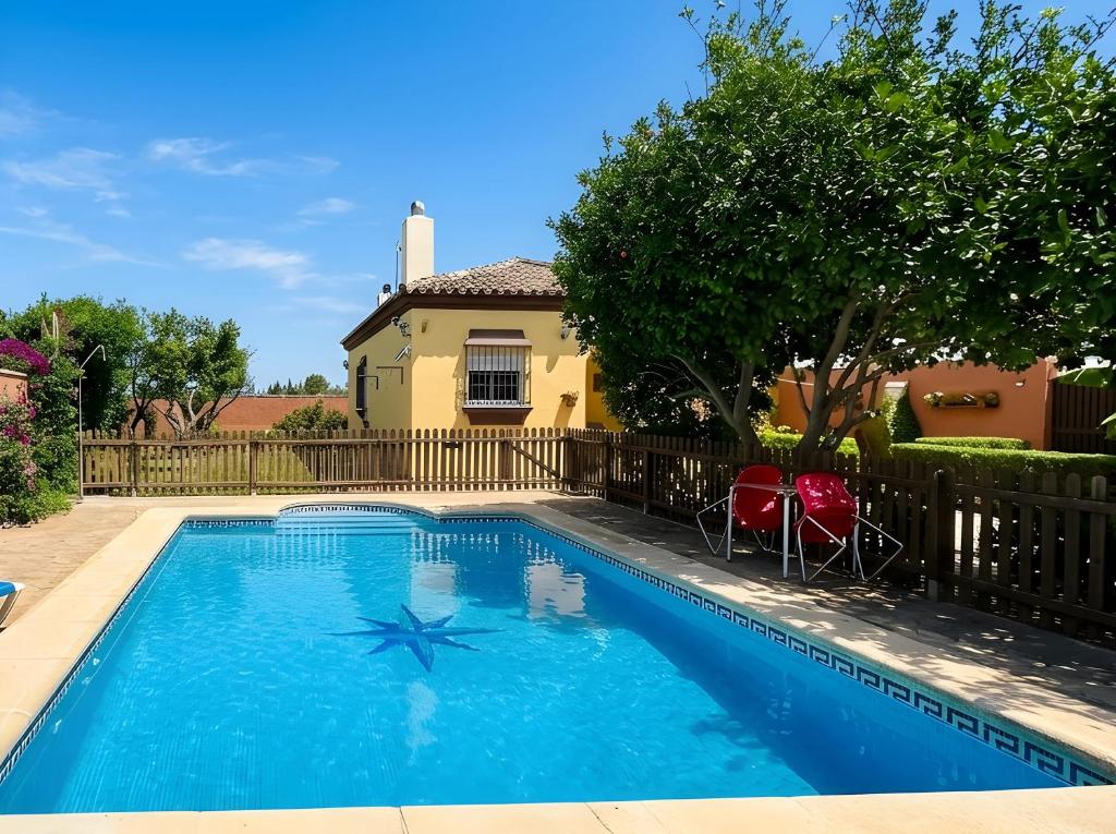 Chalet Piscina Privada Cerca del Mar solo familia - 2