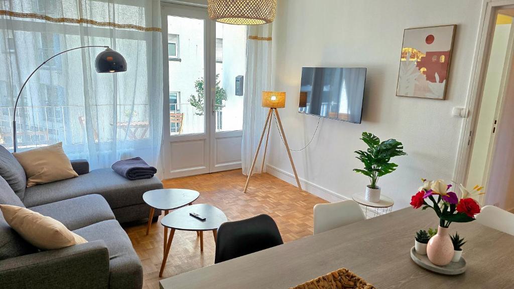 Le Repaire - Hyper centre, 3 ch, balcon et parking - 1