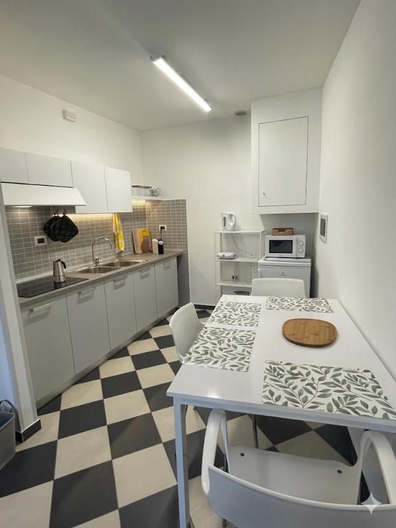 INEJA In the heart of Oneglia, within walking distance of the sea - 4