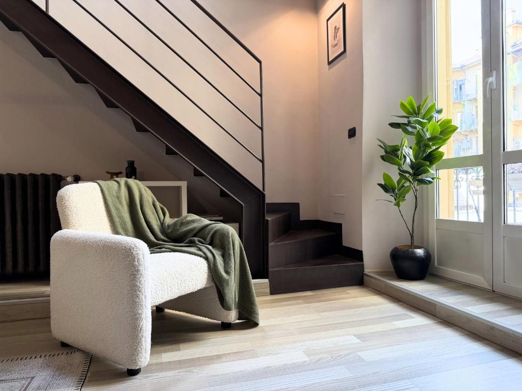 Royal Gardens Apartment - 4