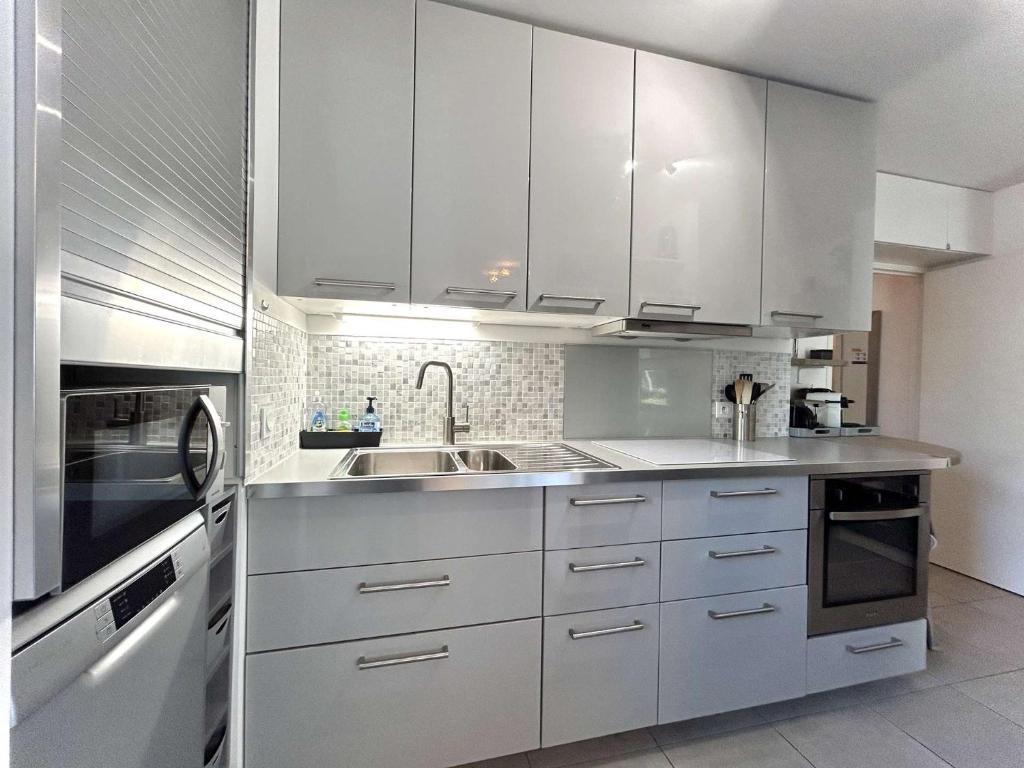 Villa Camille, Appartement T3 - avec Stationnement et Terrasse - LA BAULE CENTRE - LB729-005 - 4