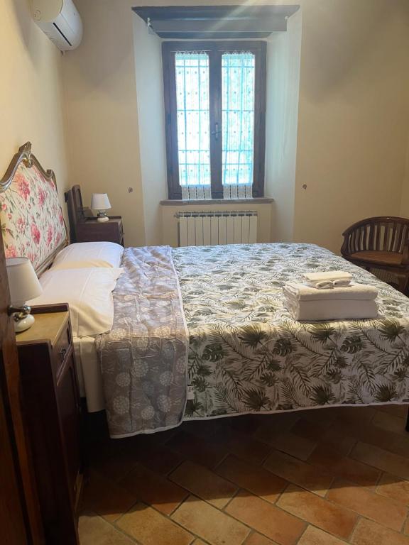 Croce di mezzo - 4