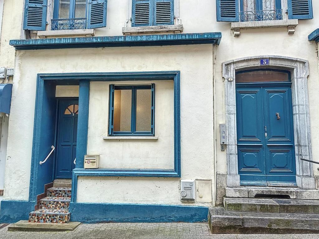 Séjour pèlerin serein pour séniors, appartement climatisé à 10 minutes sanctuaire et gare - 5