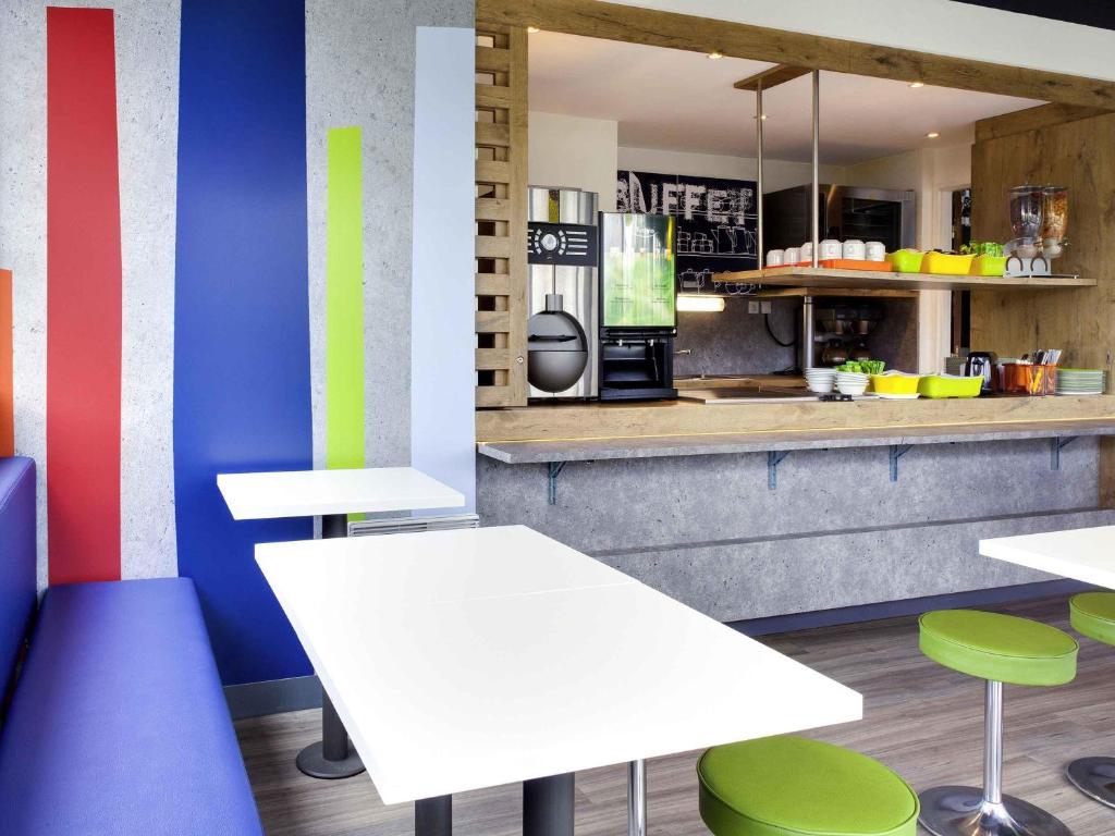 Exterior view, ibis budget Clermont-Ferrand Nord Riom in Riom