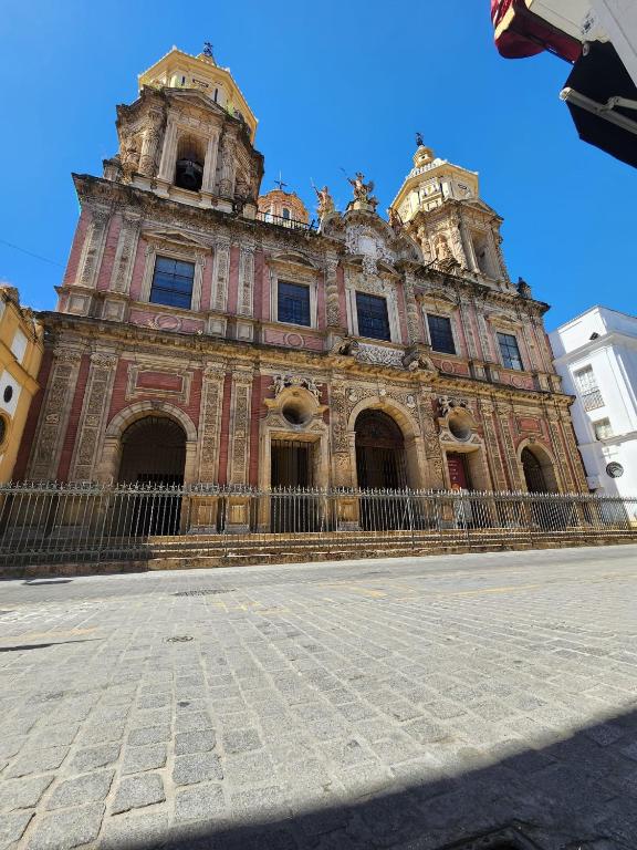 Charming apartment in downtown Seville - 4