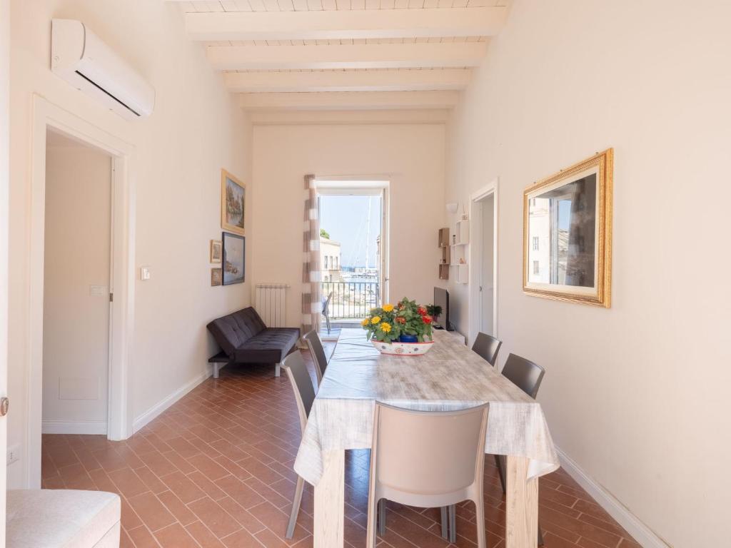 Apartment in Villa Storica Lanterna sul Mare Palermo - 3