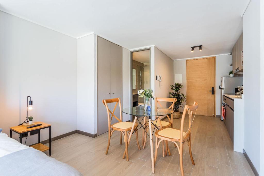 Ñuñoa Oasis Chic Studio for 2 guests - 2