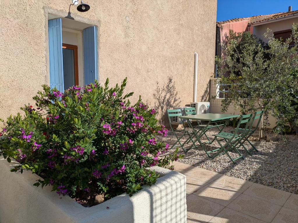 Charmant studio Vias village - 2
