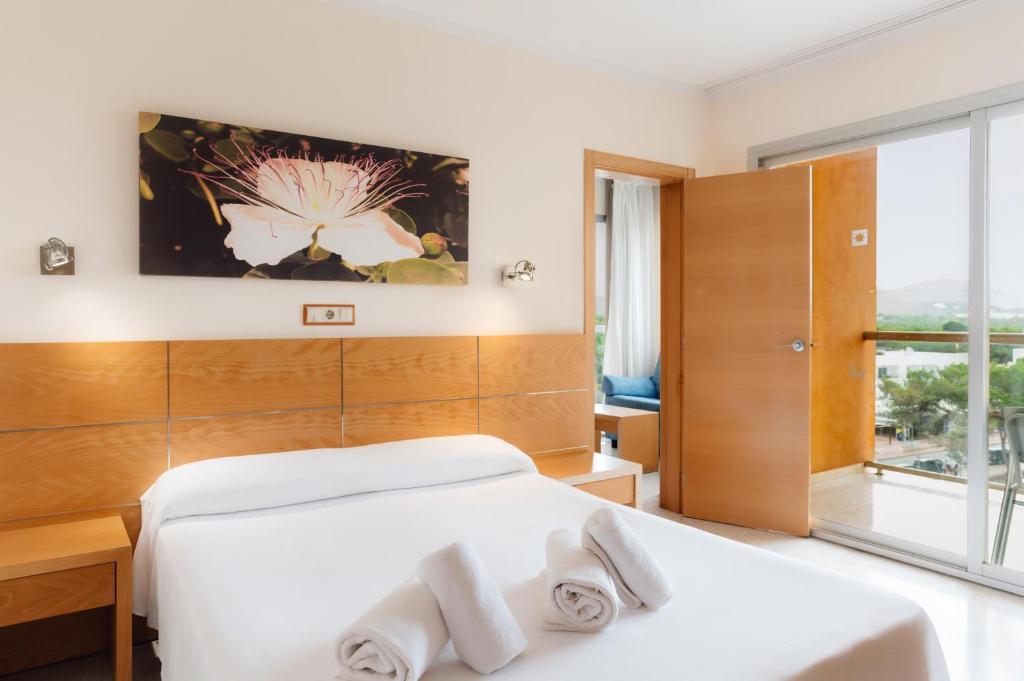 BLUESEA Salina Ex MD Atlantic — Hotel rooms in Es Canar, Balearic Islands