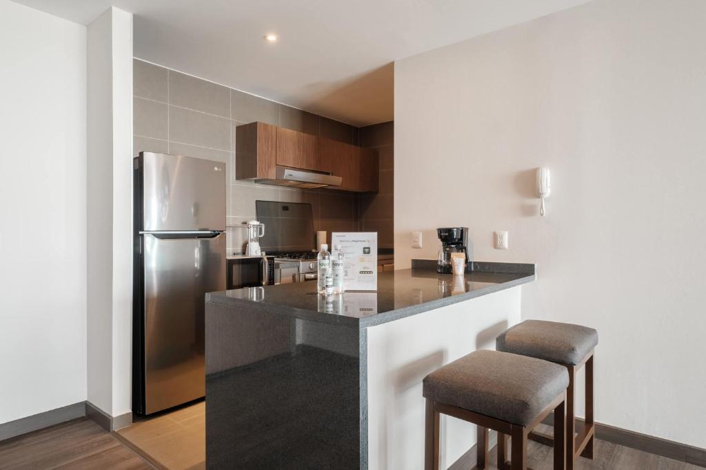 1BR Condo in Polanco - Pool - Coworking - CityView - 2