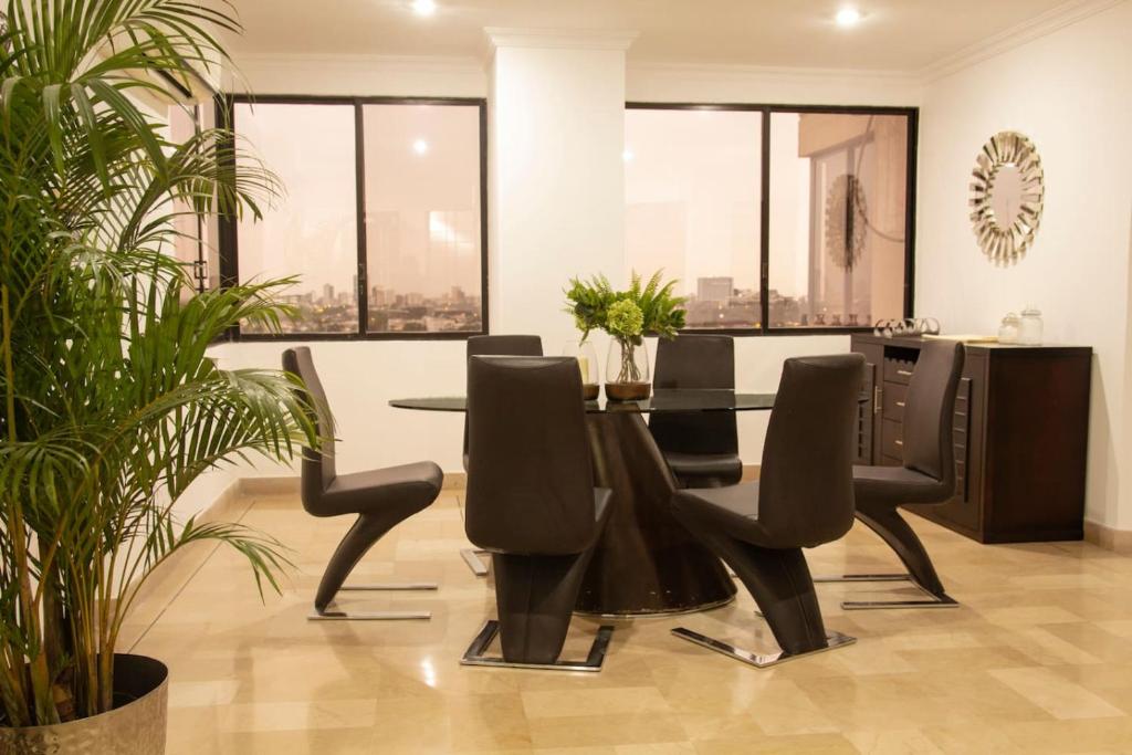 Elegant entire floor with amazing city view - 5