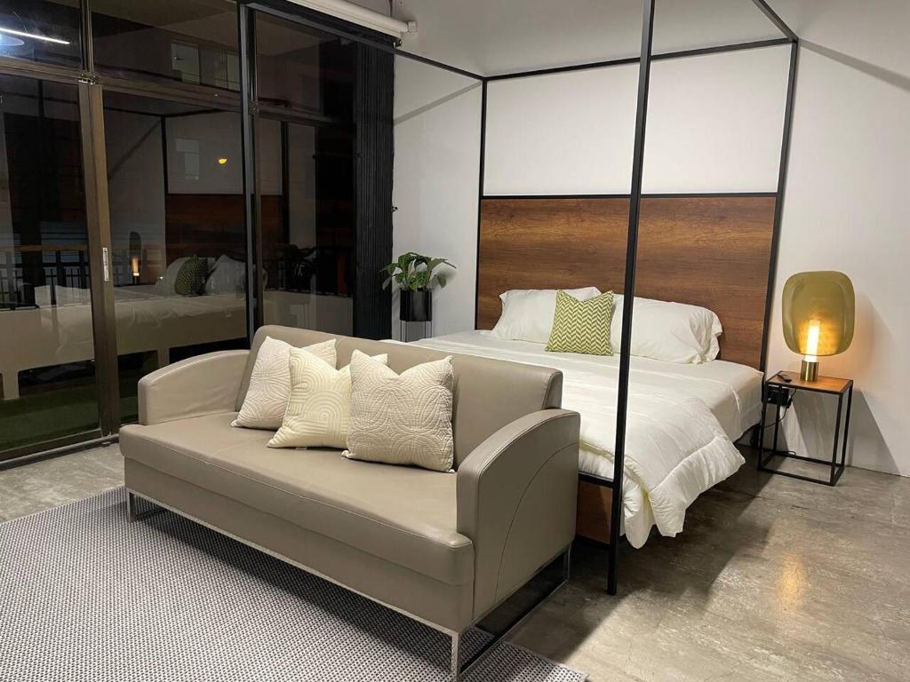 Modern and beautiful 3BD Industrial Loft in Lomas - 2