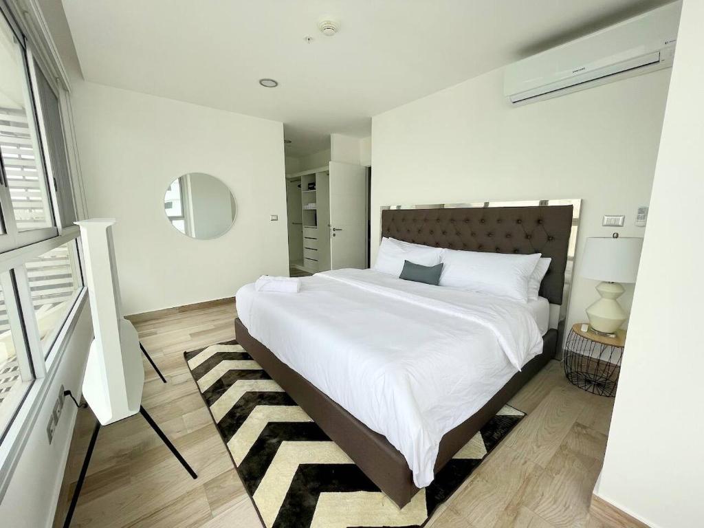 Luxury Exclusive Loft at Santana Lofts - 5