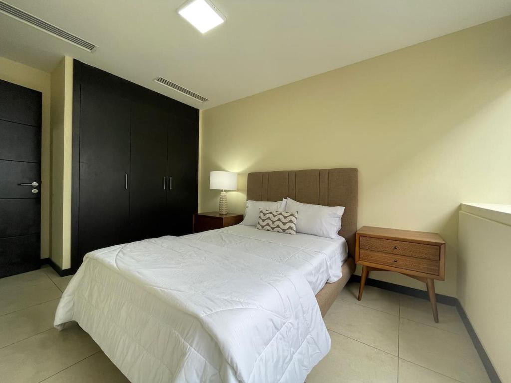 Urban elegance 3 Bedroom apartment - 5