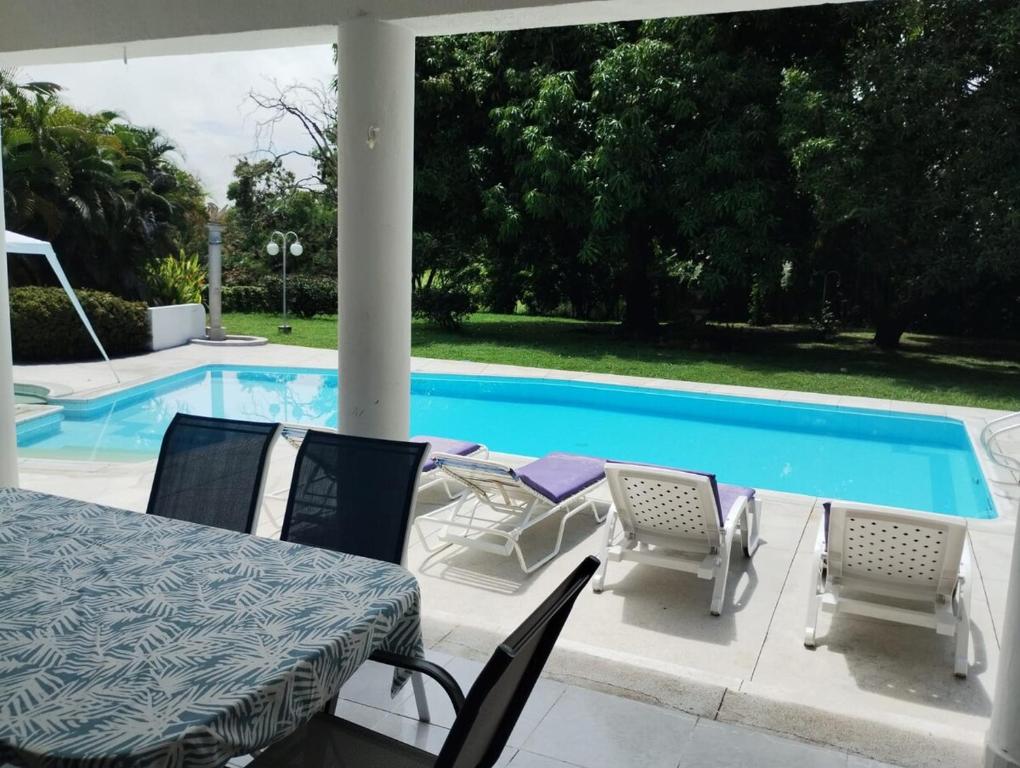 Casa en Condominio El Peñón, Girardot - 3