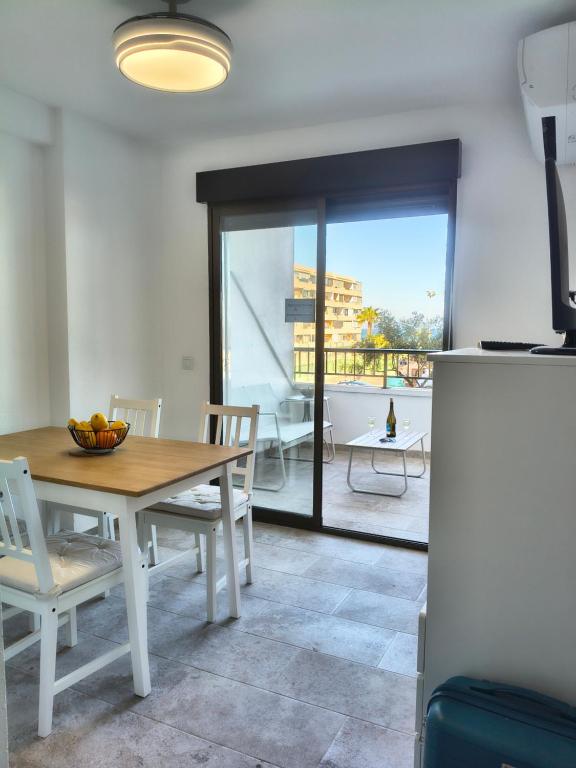 Miramar Sea View Studio - 2