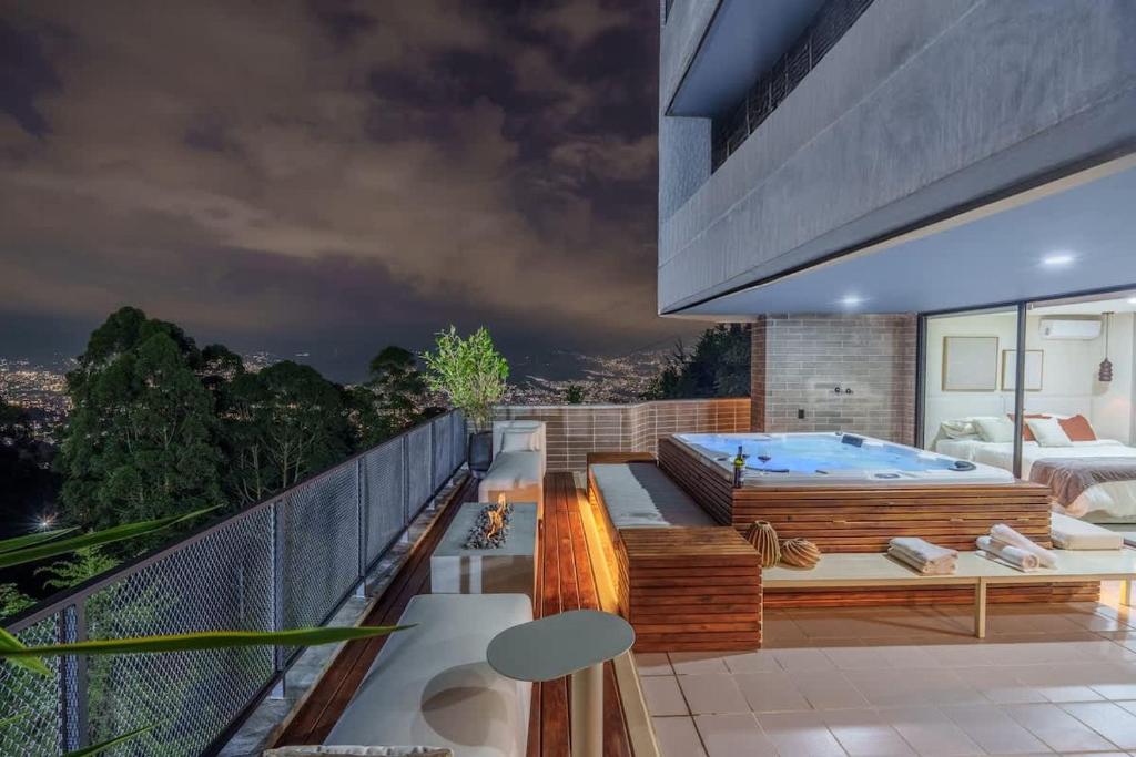 Designer Penthouse with Private Jacuzzi & Andes Views - 2