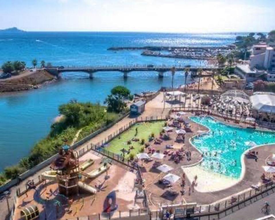 Mobil-Home Camping Saint Aygulf Plage 4Etoiles Beach&Pool - 1