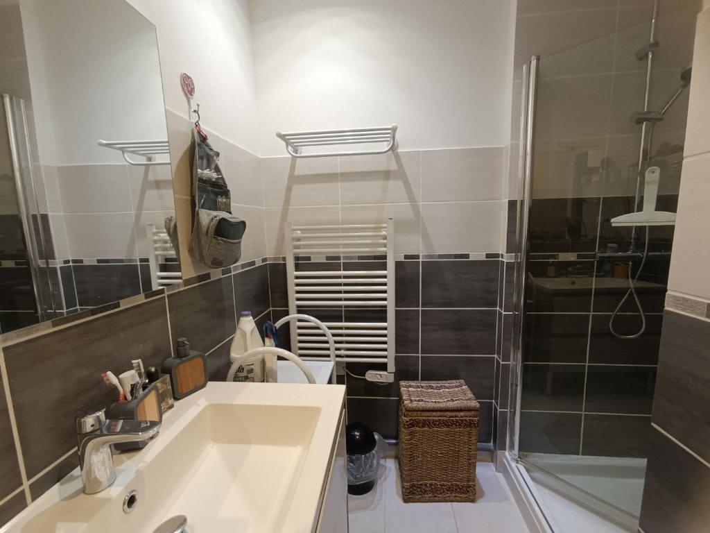 Appartement en RDC, clim et parking - 4 pers. - FR-1-776-153 - 4