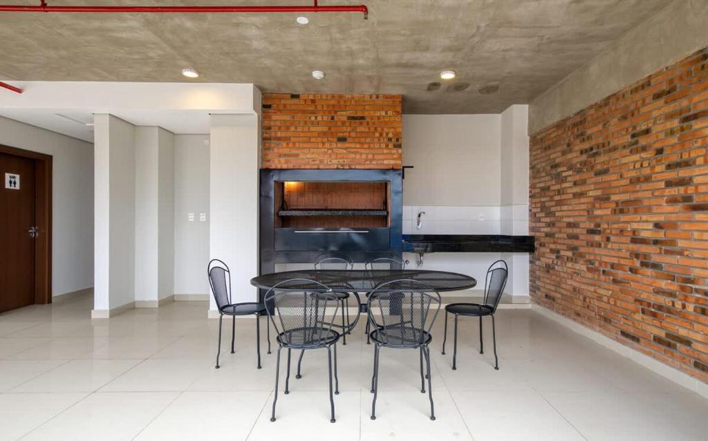Cozy & Bright 1-Bedroom Apartment U602 - 5