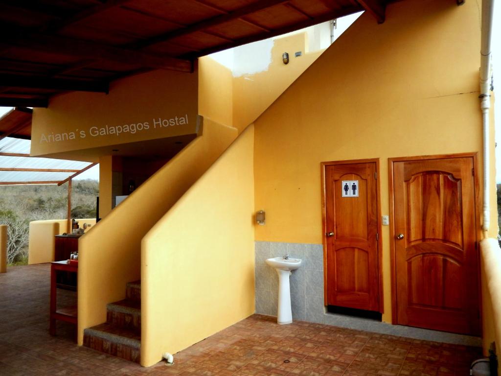 Ariana's Galapagos Hostal photo