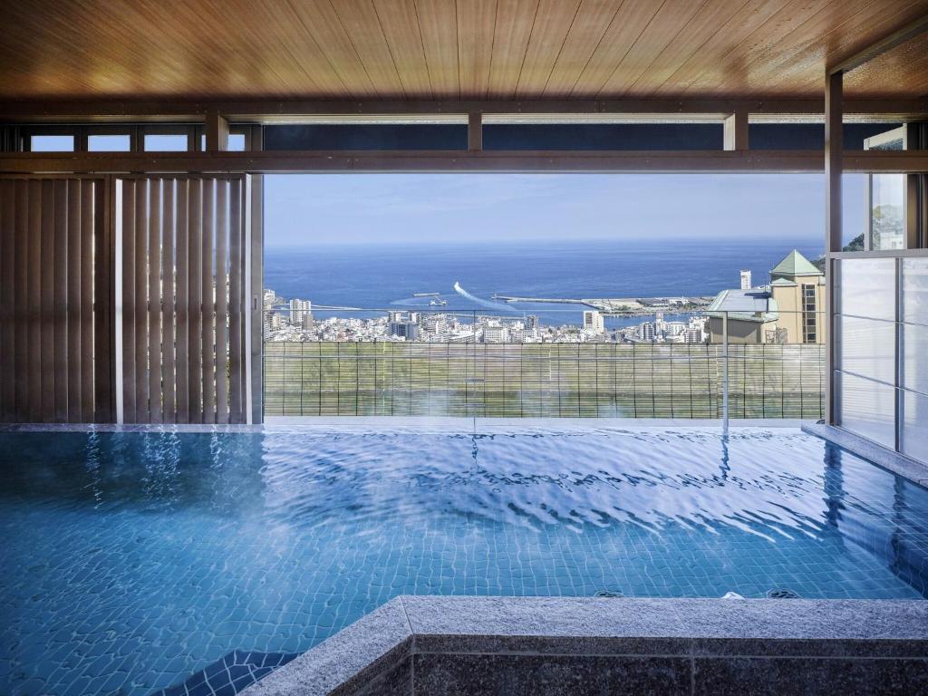 Hot spring bath