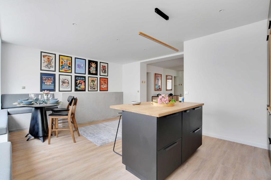 Spacious apartment with 2 rooms - 3