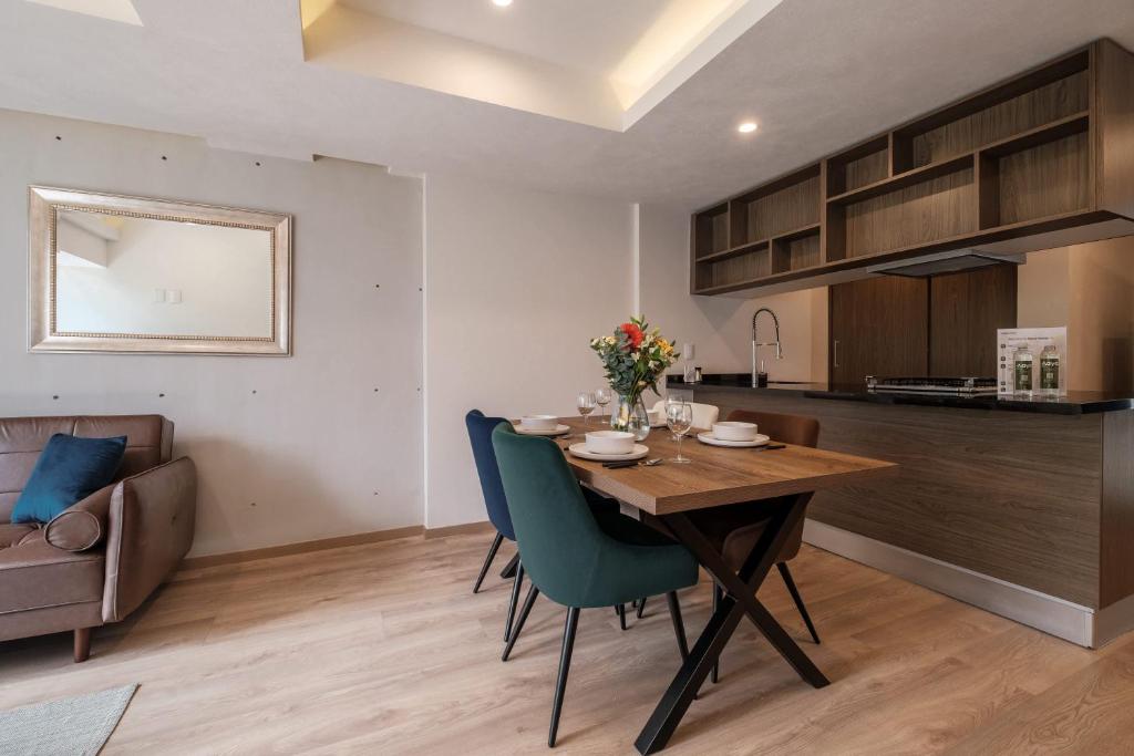 Brand New 2 BR Condo in Reforma - Queen Beds - 3