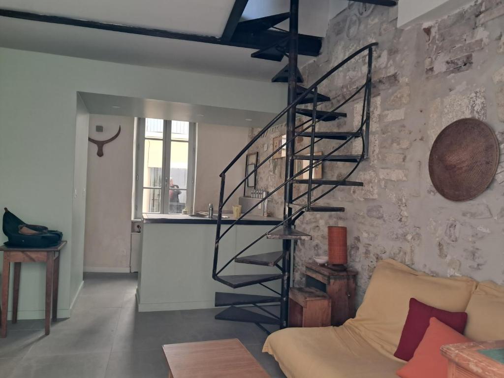 Maison avec cour en plein cœur d'Avignon - 4