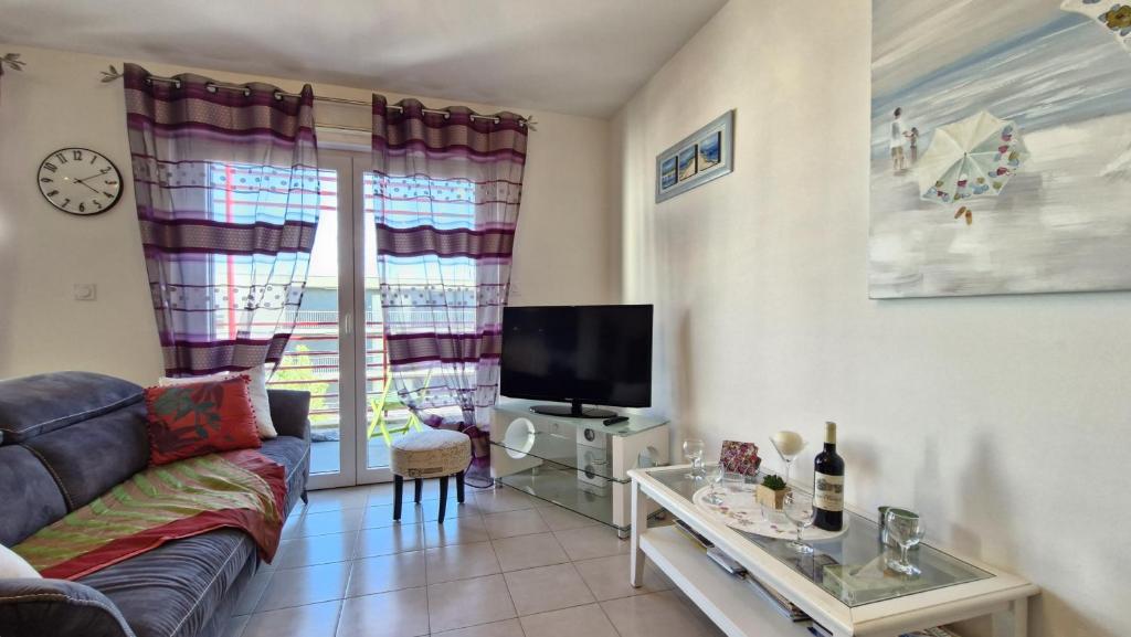 Royan - CHARMANT APPARTEMENT avec balcon - CONFORT et DETENTE garantis ! - 4
