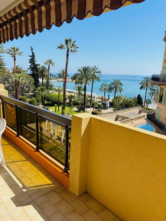 T2 VUE MER Exceptionnelle PARKING Privé Menton Centre - 1