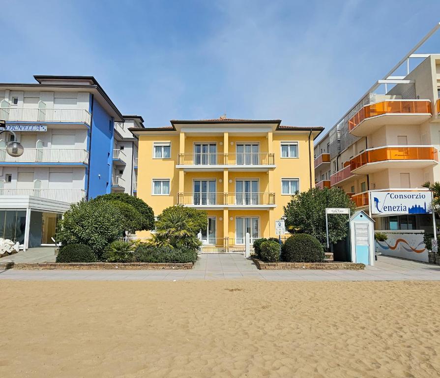 Villa Mazzon Family Apartments - 2