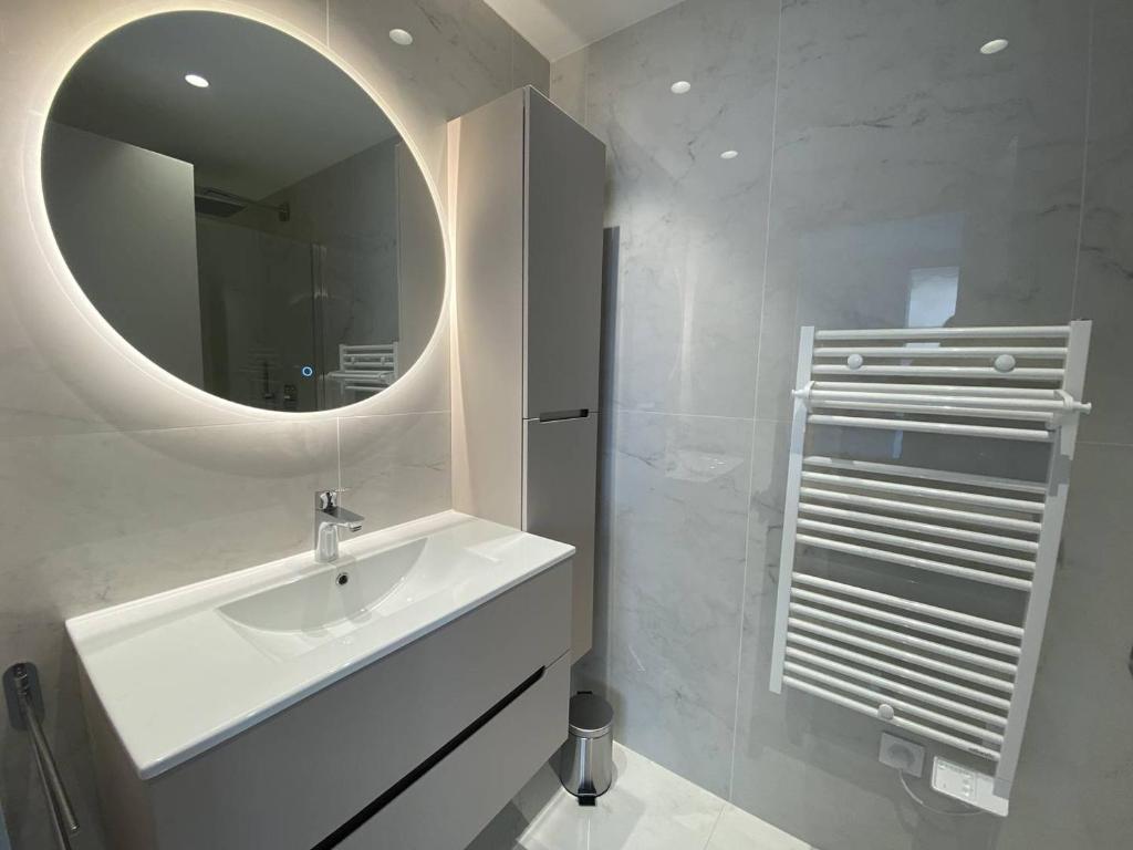 119 - Cannes La Croisette - Studio cabine, balcon vue mer latérale - 3