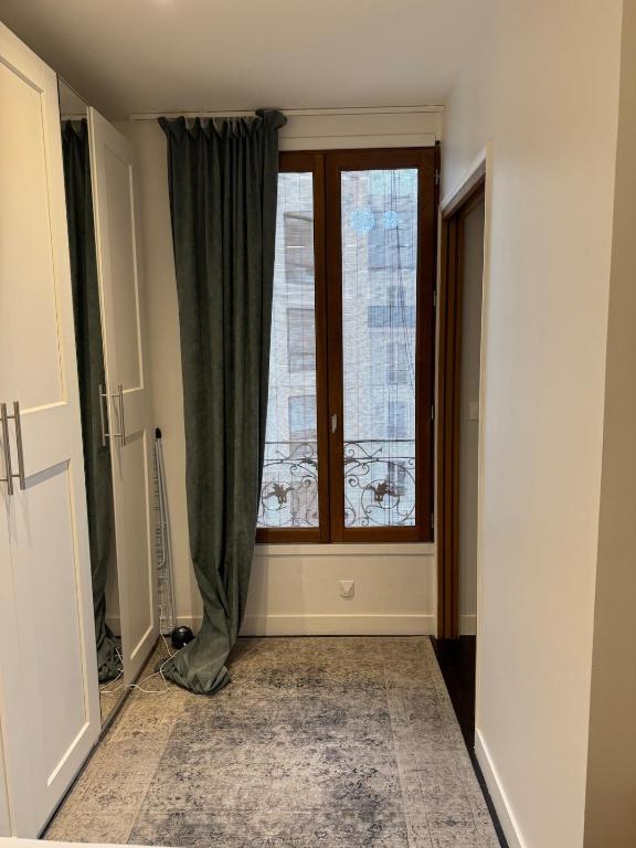Magnifique appartement dans le quartier de Ternes - 2