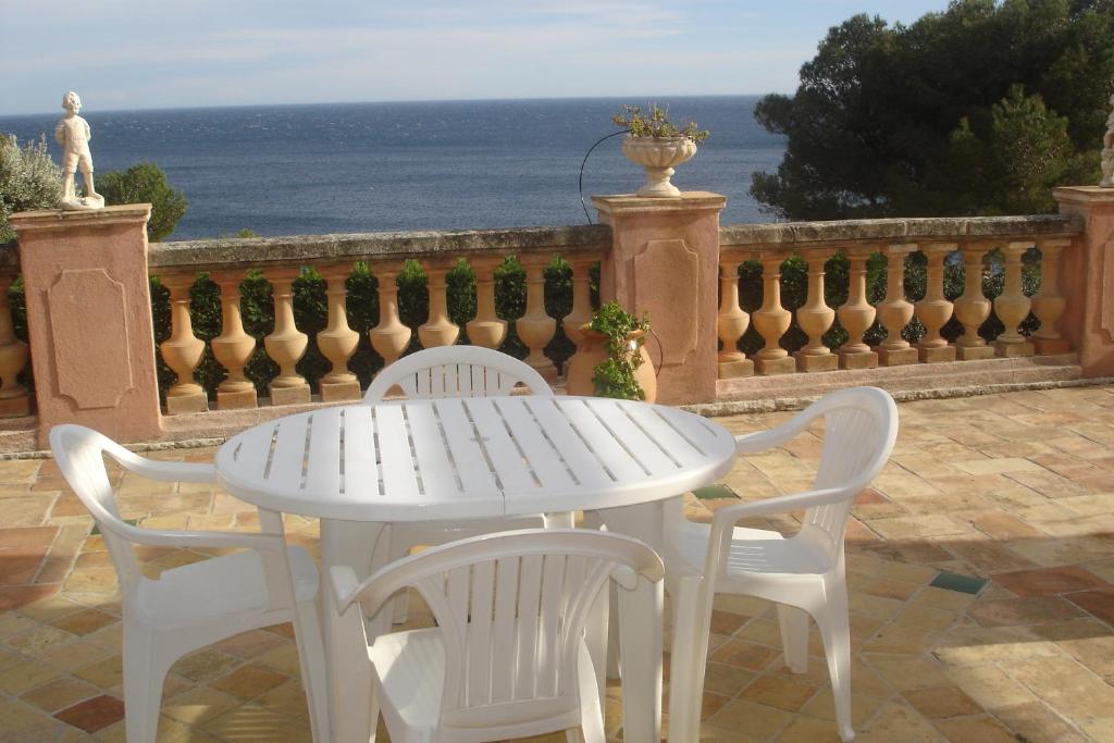 ANTHEOR Vue Mer Féerique 2 pièces dans Villa - 5