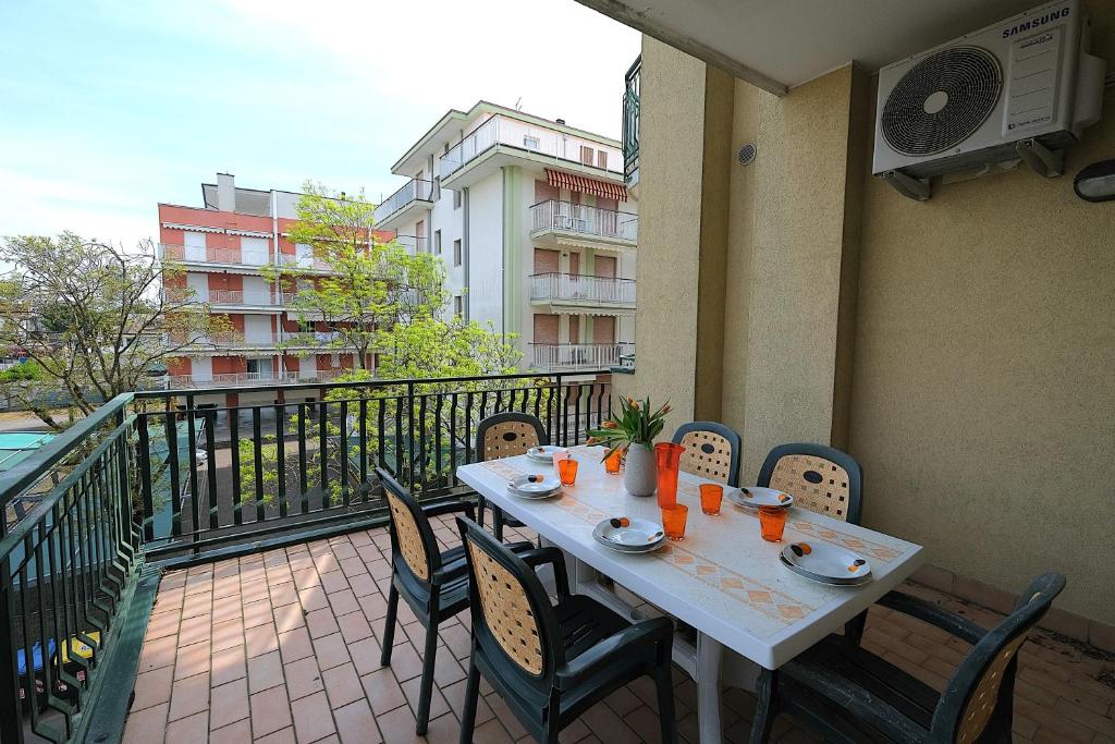 Bilocale con grande terrazza Piazza Aurora - 3