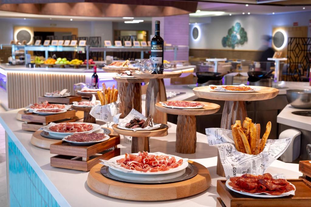 Gran Tacande Wellness & Relax Costa Adeje — Costa Adeje, Canary Islands