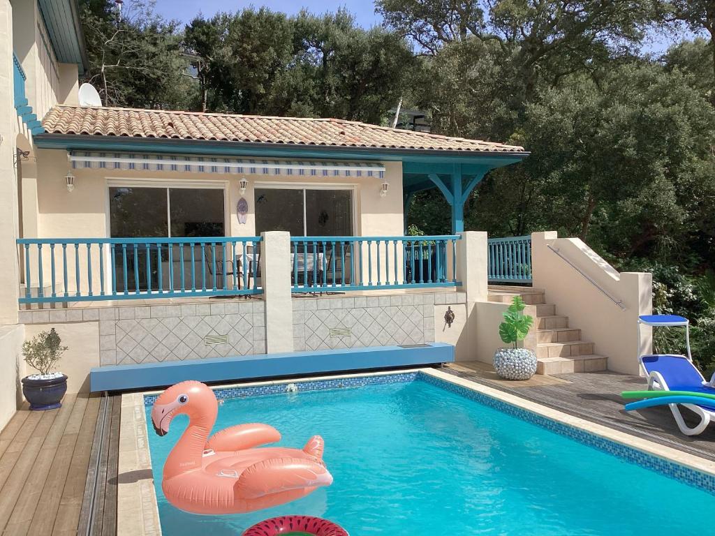 Villa Rose - 1