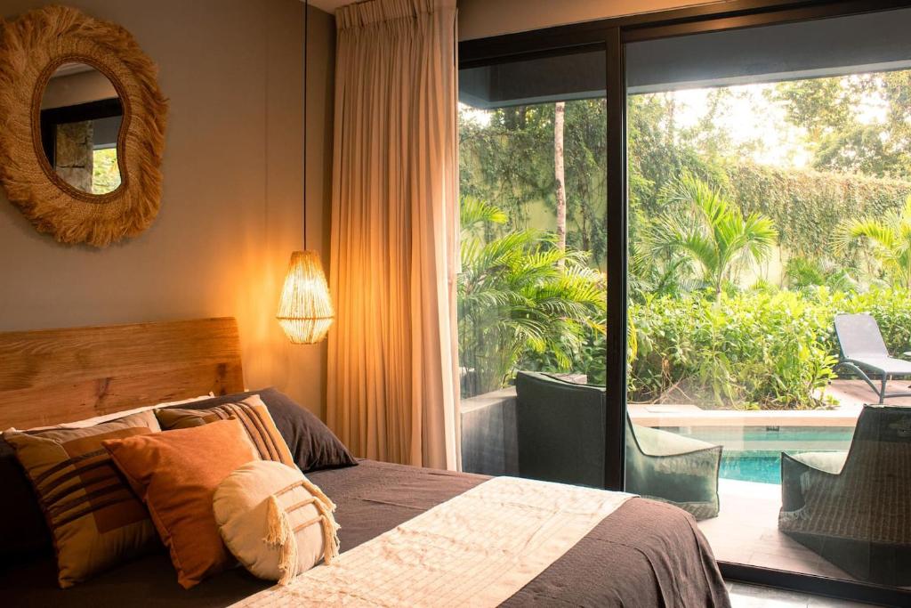 SwimUp Retreat in Aldea Zama Pool at Your Door & Beach Club - 2