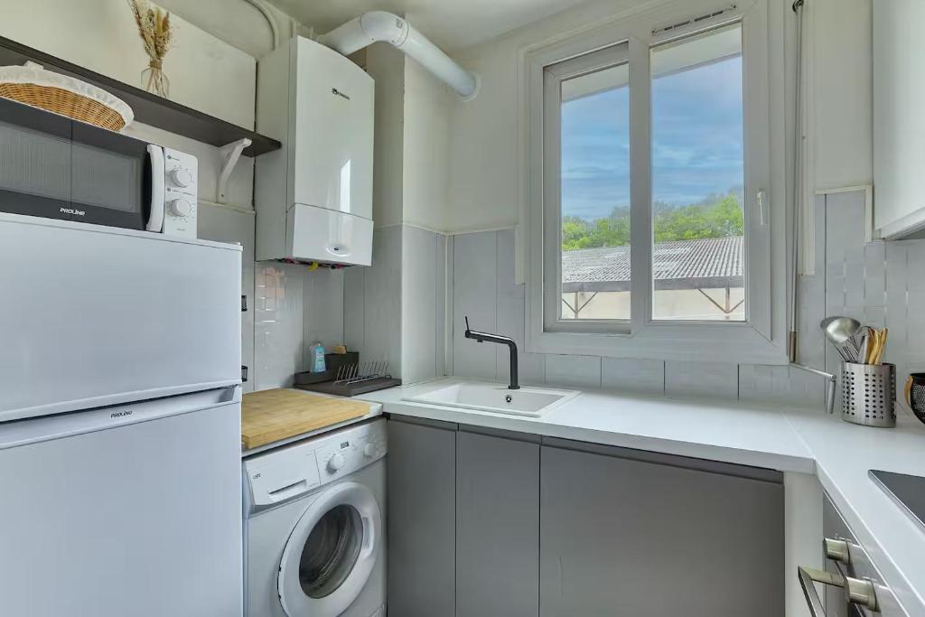 Modern and Calm 2 Bedroom Appartment T3 - 4
