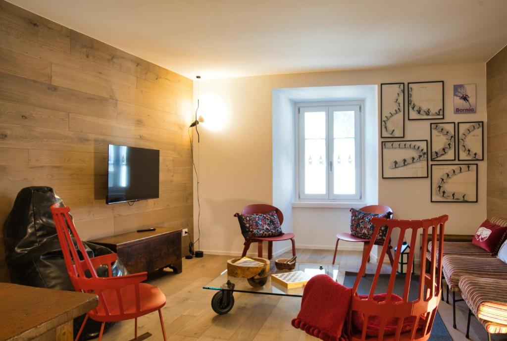 Design Mountain Home in Center of Bormio - 1