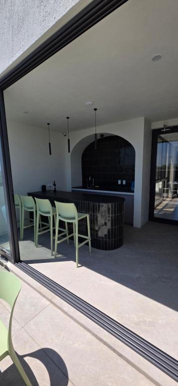 Ortega Living - 2