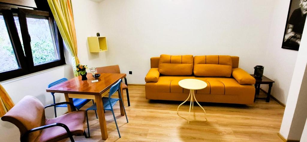 Kadena Apartments - 2