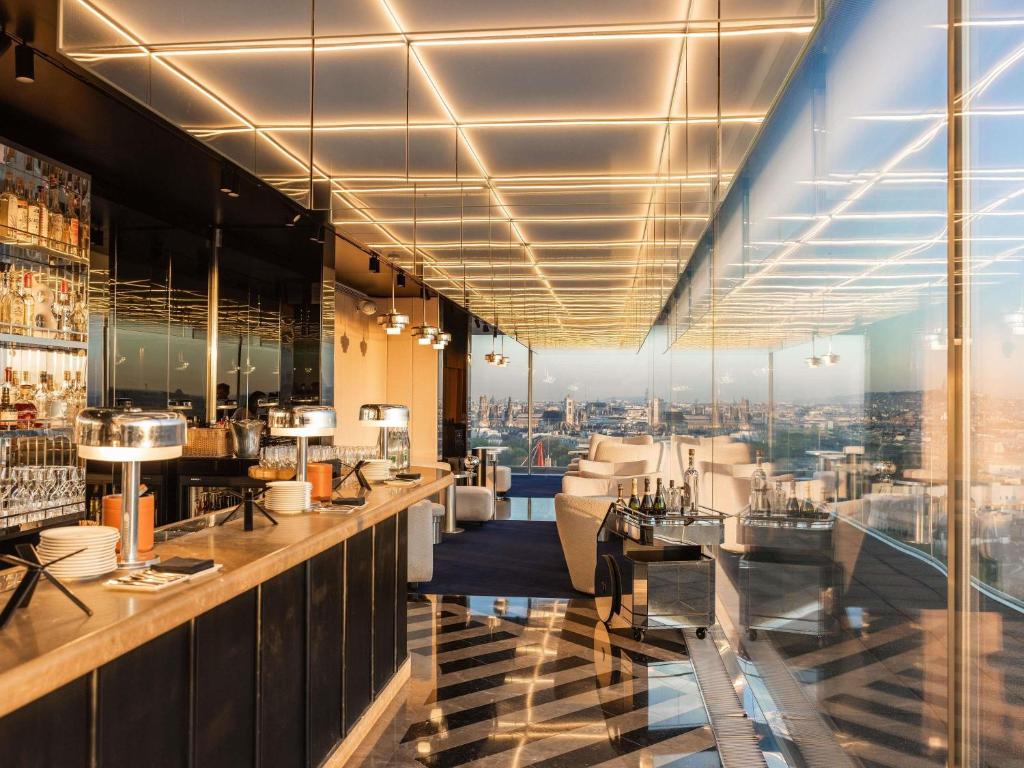 Bar/lounge