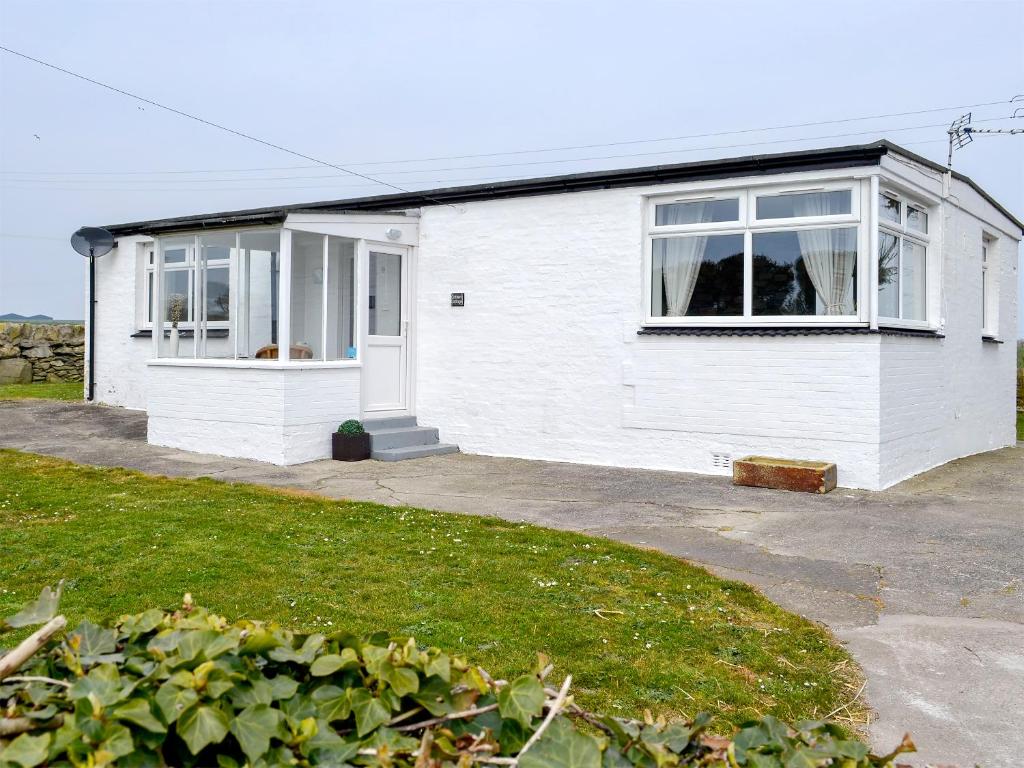 Cotters Cottage, Whithorn photo 7
