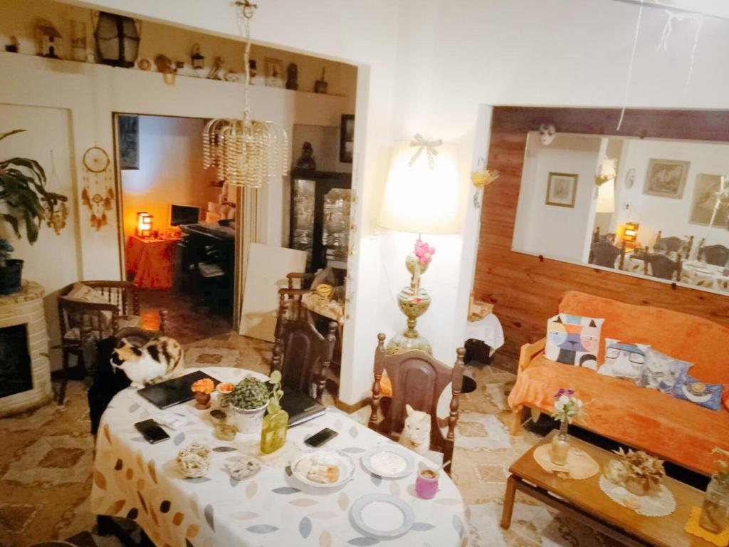 Habitación en cálido Hogar - 4