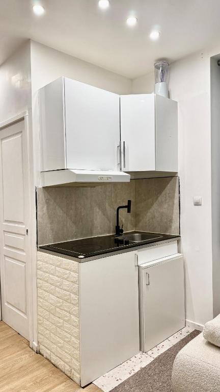 Cozy F1 apartment Paris 16th arrondissement - 5